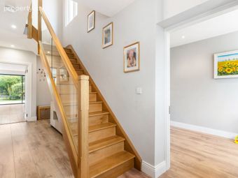 30 Seafield Crescent, Booterstown, Co. Dublin, Booterstown, Co. Dublin - Image 2