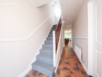 18 Hermitage Valley, Lucan, Lucan, Co. Dublin - Image 2