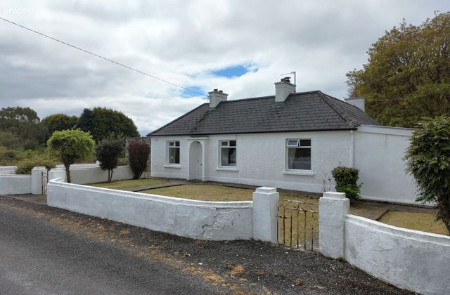Boghtaduff, Ballaghaderreen, Ballagh, Co. Roscommon - Click to view photos