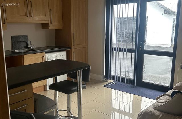 Moneymore, Oranmore, Galway, Oranmore, Co. Galway - Click to view photos