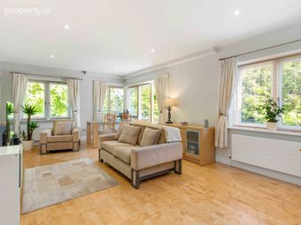 9 Sefton Hall, Kelston, Foxrock, Dublin 18, Foxrock, Dublin 18 - Image 2