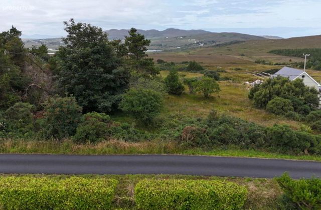 Diamond, Dungloe, Co. Donegal, Dungloe, Co. Donegal - Click to view photos