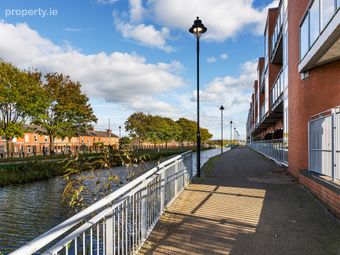 Apartment , Dakota Court, Royal Canal Bank, Phibsborough, Dublin 7 - Image 2