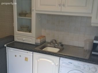 33 Cloonarkin Drive, Oranmore, Co. Galway - Image 3