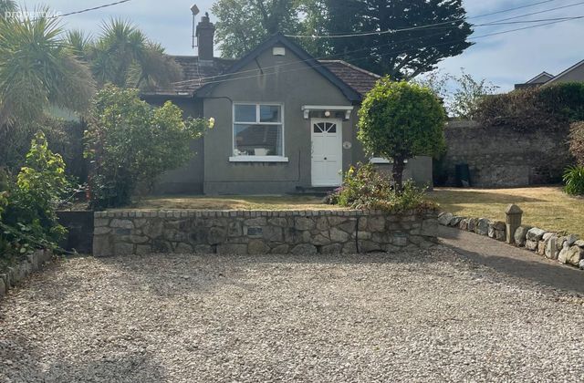 1 Darley Cottages, Bray, Bray, Co. Wicklow - Click to view photos
