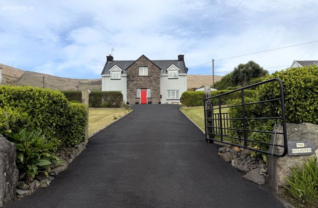 The Fetcheries, Sussa, Ballinskelligs, Co. Kerry - Click to view photos