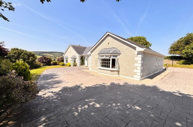 Sin &Eacute;, Carrigeen South, Baltinglass, Co. Kildare, Baltinglass, Co. Wicklow - Click to view photos