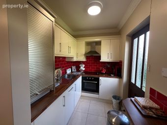 31 Glenmore, College Road, Bohermore, Co. Galway - Image 2