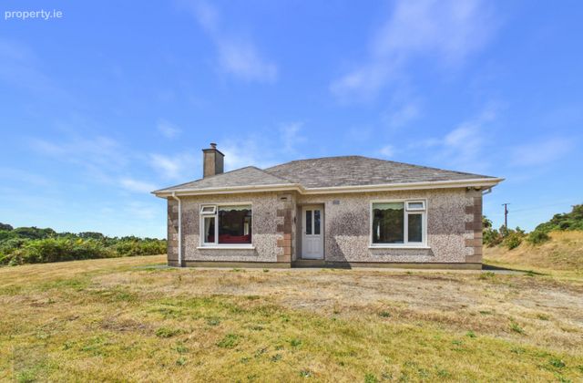 2 Ballyvoodock, Blackwater, Co. Wexford - Click to view photos