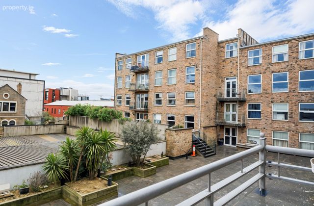 Apartment 37, Block A, Smithfield Gate, Smithfield, Dublin 7 - Click to view photos