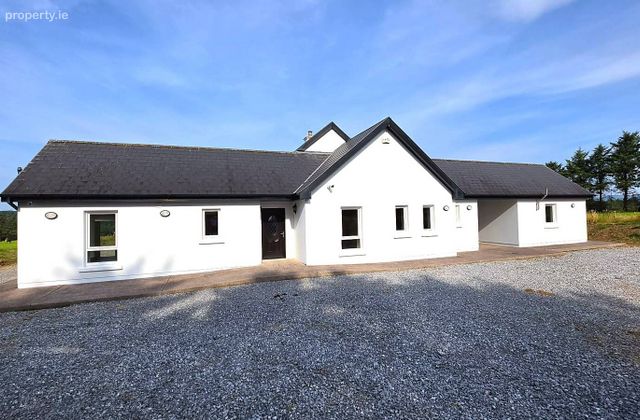 Ballybrack, Carrignavar, Co. Cork, Carrignavar, Co. Cork - Click to view photos