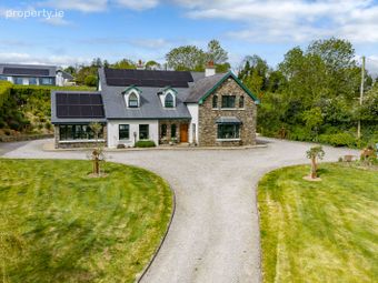 Cor View House, Skevanish, Innishannon, Co. Cork