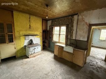 8 Charles Street, Listowel, Co. Kerry - Image 5