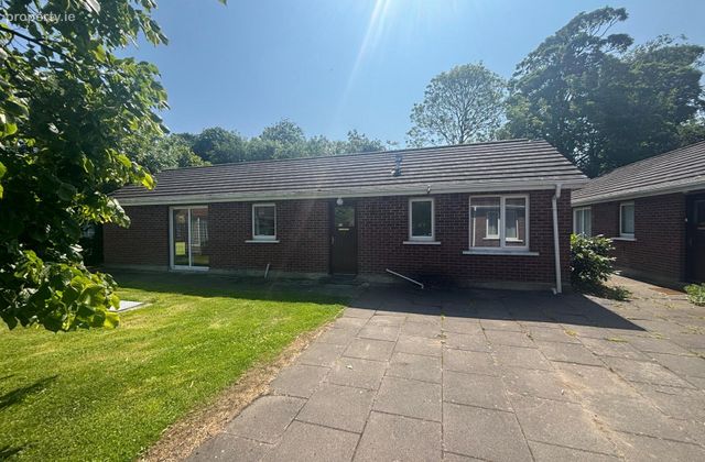 3 The Village, Eastham Road, Bettystown, Co. Meath, Bettystown, Co. Meath - Click to view photos