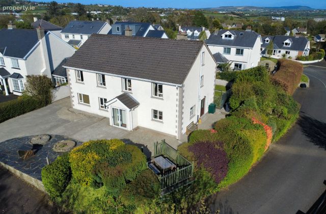 Carmullin House, 11 Orchard Grove, Letterkenny, Co. Donegal - Click to view photos