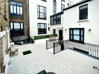 Baggot Street Lower, Dublin 2 - Image 5
