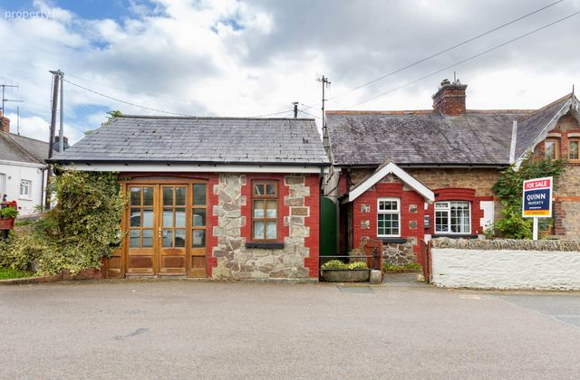 Seamount Cottage, Courtown, Gorey, Co. Wexford, Riverchapel, Co. Wexford - Click to view photos
