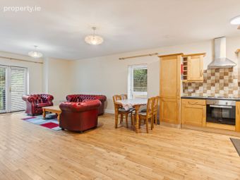9 Bowling Court, Mallow, Co. Cork - Image 4
