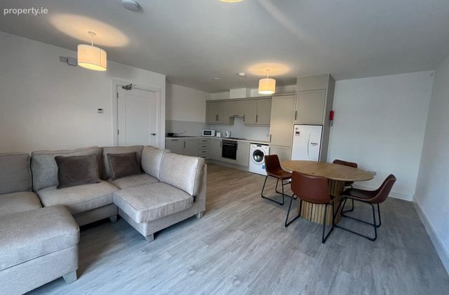 38 Bishop's Quarter, Baunacloka, Raheen, Co. Limerick - Click to view photos