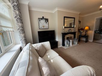 17 Dodder Court, Dublin 24, Firhouse, Dublin 24 - Image 3