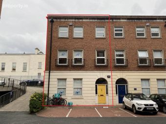 12 Marlborough Court, Dublin 1