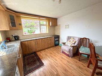 2 Lacey Square, Cashel, Co. Tipperary - Image 2