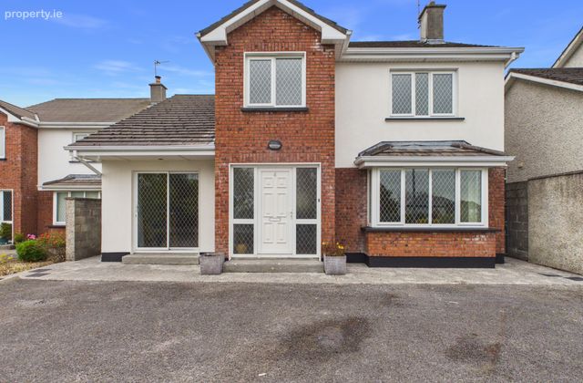 4 Droim Na Cille, Loughrea, Co. Galway, Loughrea, Co. Galway - Click to view photos