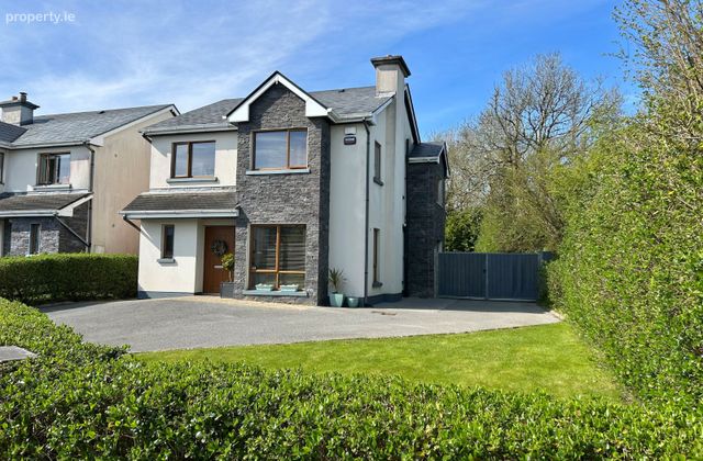 1 Bothar Fergus, Dun Ri, Attyrory, Carrick-on-Shannon, Co. Leitrim - Click to view photos