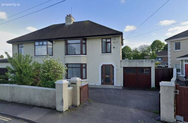 Beeches, 45 Ardfallen Estate, Ballinlough, Co. Cork - Click to view photos