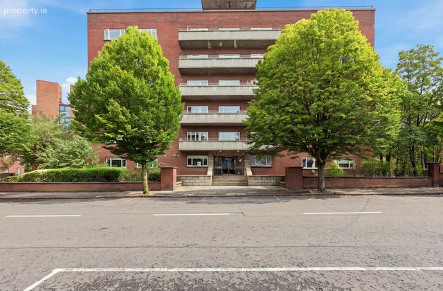 44 Cherry House, Mespil Estate, Sussex Road, Dublin 4, Co. Dublin, Ballsbridge, Dublin 4 - Click to view photos