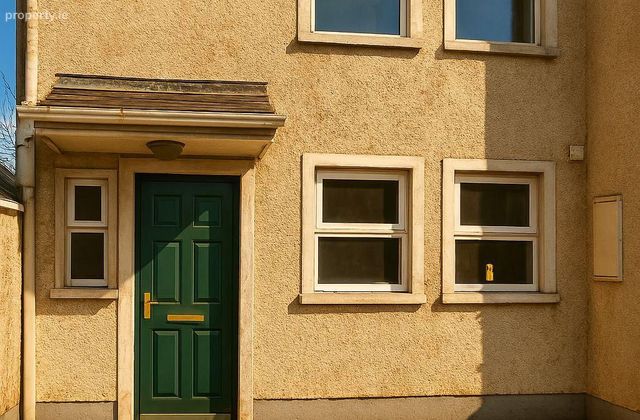7 Post Office Lane, Kilkee, Kilkee, Co. Clare - Click to view photos
