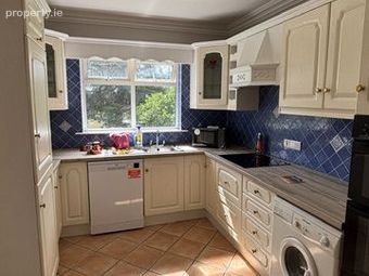 Flat 3, Dolmen House, Station Road, Omeath, Omeath, Co. Louth - Image 3