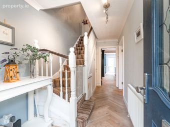 55 Sandyford Downs, Sandyford, Dublin 18 - Image 4