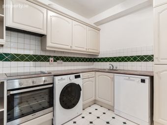 31 Ballsbridge Gardens, Crampton Avenue, Dublin 4, Dublin 4 - Image 4