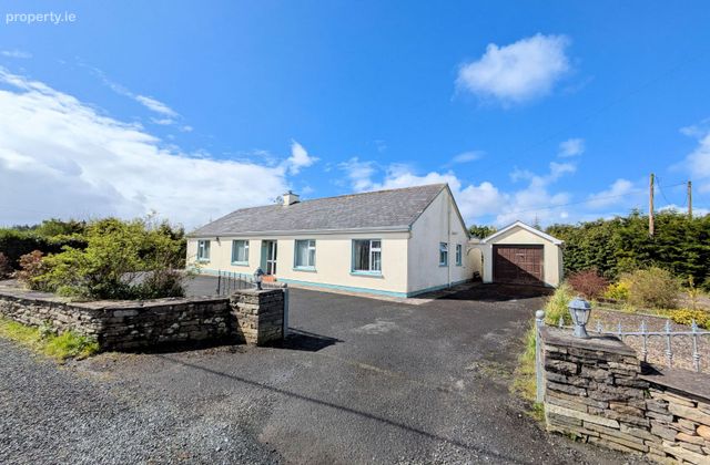 Moananagh, Lahinch, Co. Clare - Click to view photos