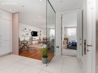 Apartment 1, 18 Lower Baggot Street, Dublin 2, Co. Dublin, Dublin 2 - Image 5