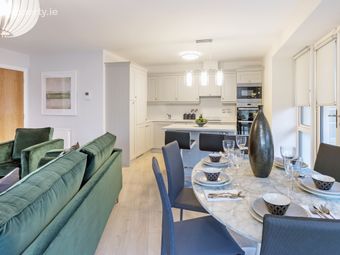 3 Bedroom, Honeypark, Upper Glenageary Road, Dun Laoghaire, Co. Dublin - Image 2