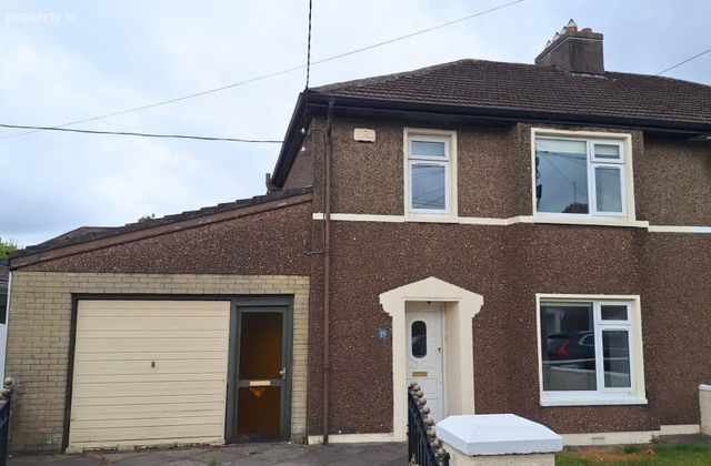 16 Sundrive Park, Ballinlough, Ballinlough, Co. Cork - Click to view photos