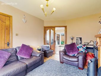 13 Glenpark Close, Palmerstown, Dublin 20 - Image 5