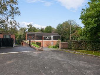 13 Edenvale Park, Dunmurry, Belfast, Co. Antrim, BT17 0EJ - Image 2