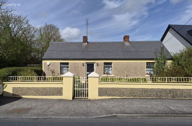 Castlemungret, Mungret, Co. Limerick - Click to view photos