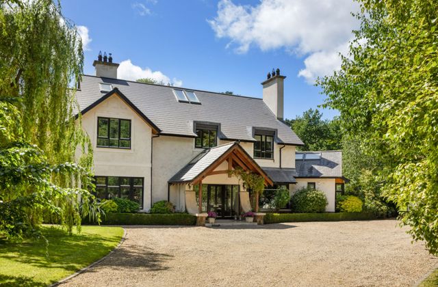 1 Glenair Manor, Delgany, Co. Wicklow - Click to view photos