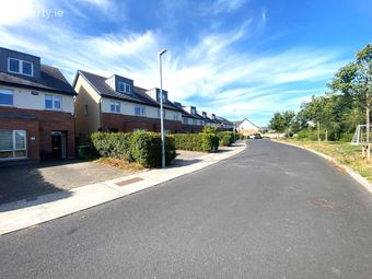 Dodderbrook Glade, Knocklyon, Dublin 24, Firhouse, Dublin 24 - Image 2