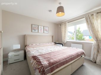 5 Somerton Drive, Lucan, Co. Dublin, Lucan, Co. Dublin - Image 5