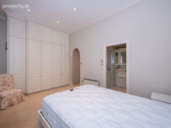 Apartment 2, The Grand, Crosshaven, Co. Cork - Image 4