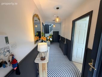 6 Ashmore, Castlepark, Mallow, Co. Cork - Image 2