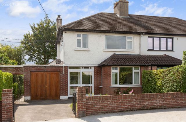 17 Woodbine Park, Blackrock, Co. Dublin - Click to view photos
