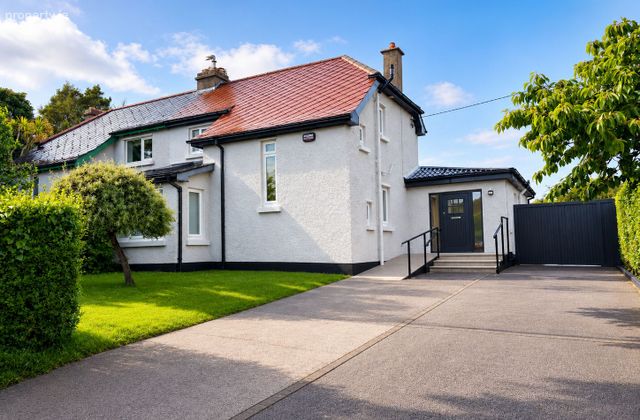 Coretti, 5 New Road, Howth, Dublin 13 - Click to view photos