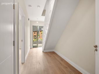 8 Hettyfield Gardens, Hettyfield, Douglas, Co. Cork - Image 5