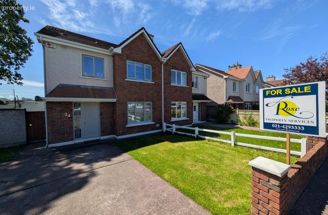 24 The Avenue, Rockfield, Blackrock, Co. Cork - Click to view photos